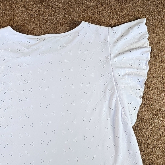 Top - Picture 9 of 16